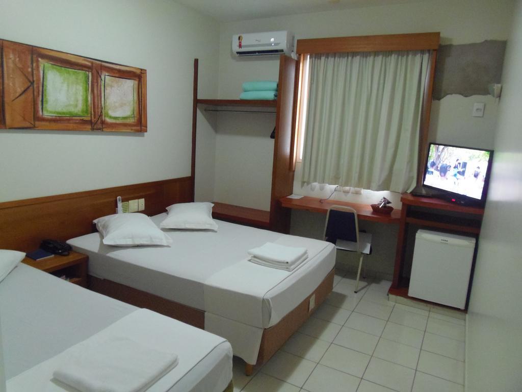 Sanare Hotel Uberlândia Eksteriør bilde