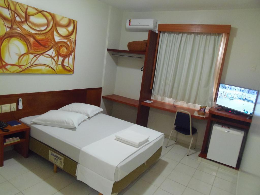 Sanare Hotel Uberlândia Eksteriør bilde