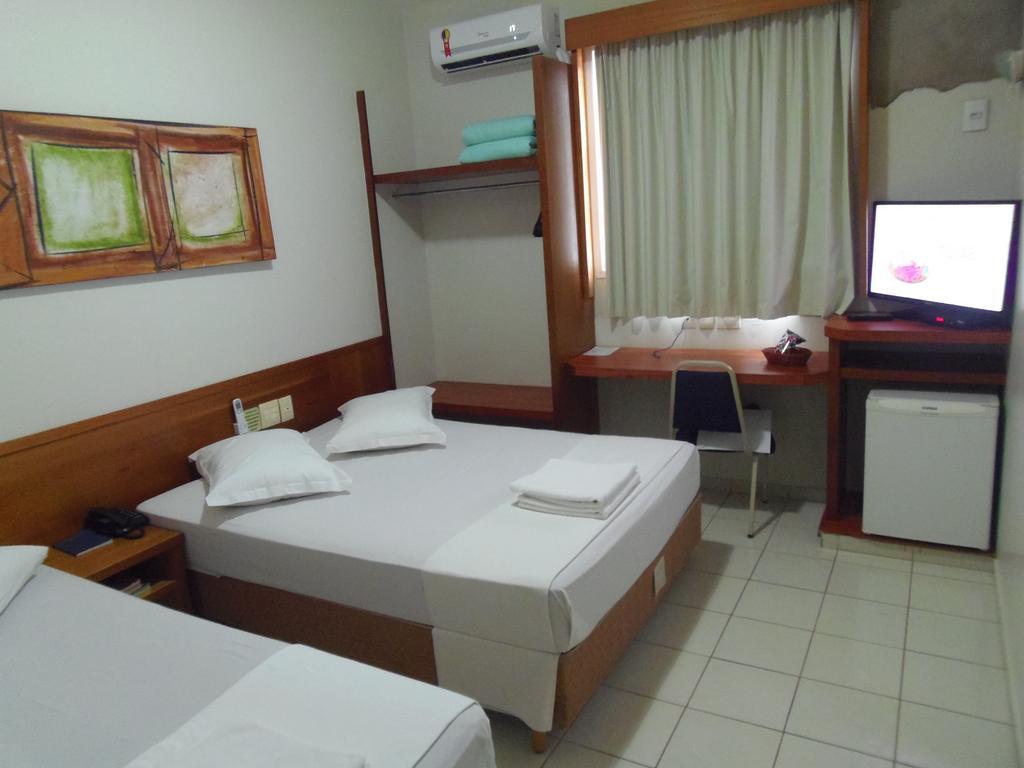Sanare Hotel Uberlândia Eksteriør bilde