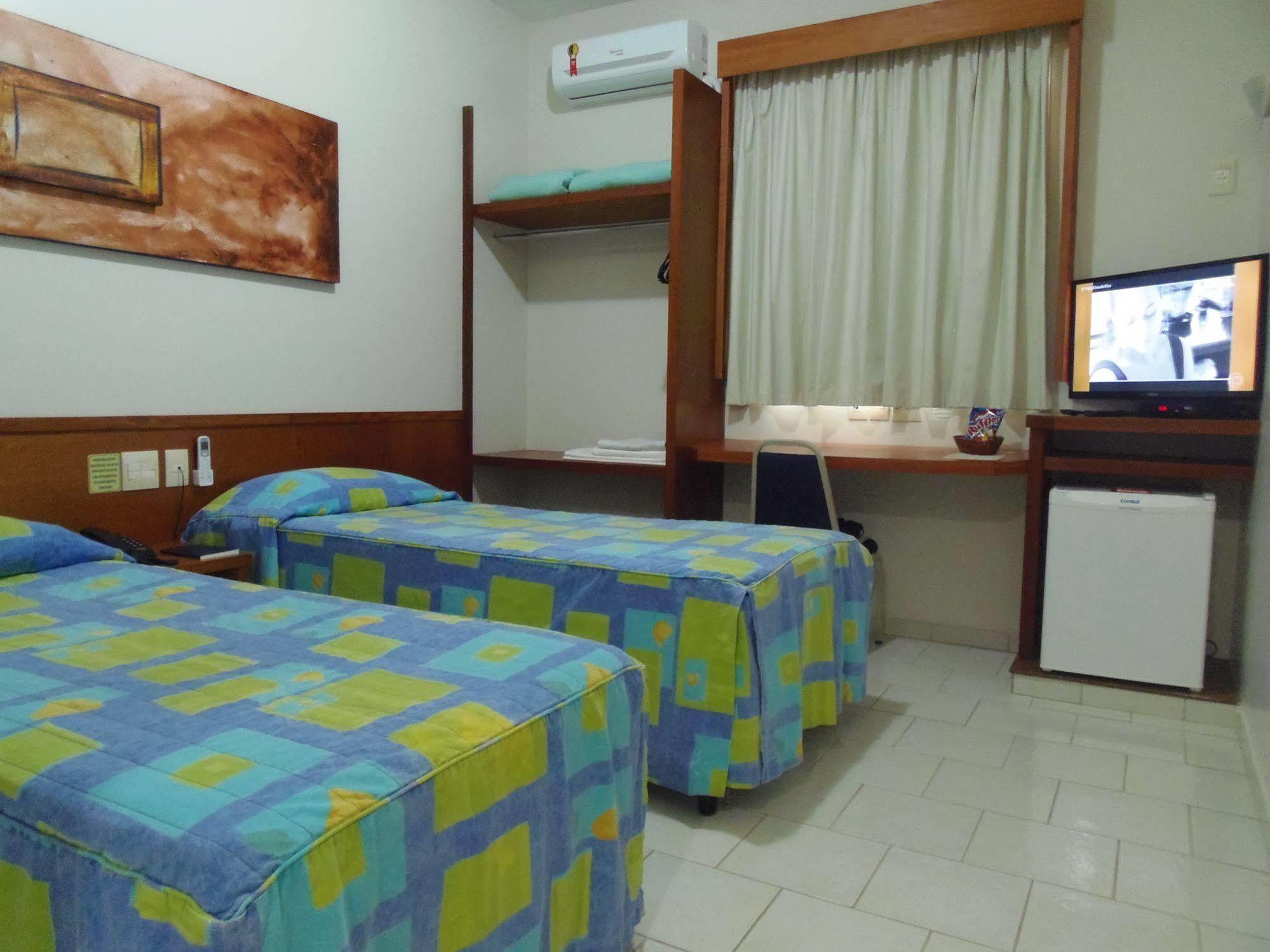 Sanare Hotel Uberlândia Eksteriør bilde