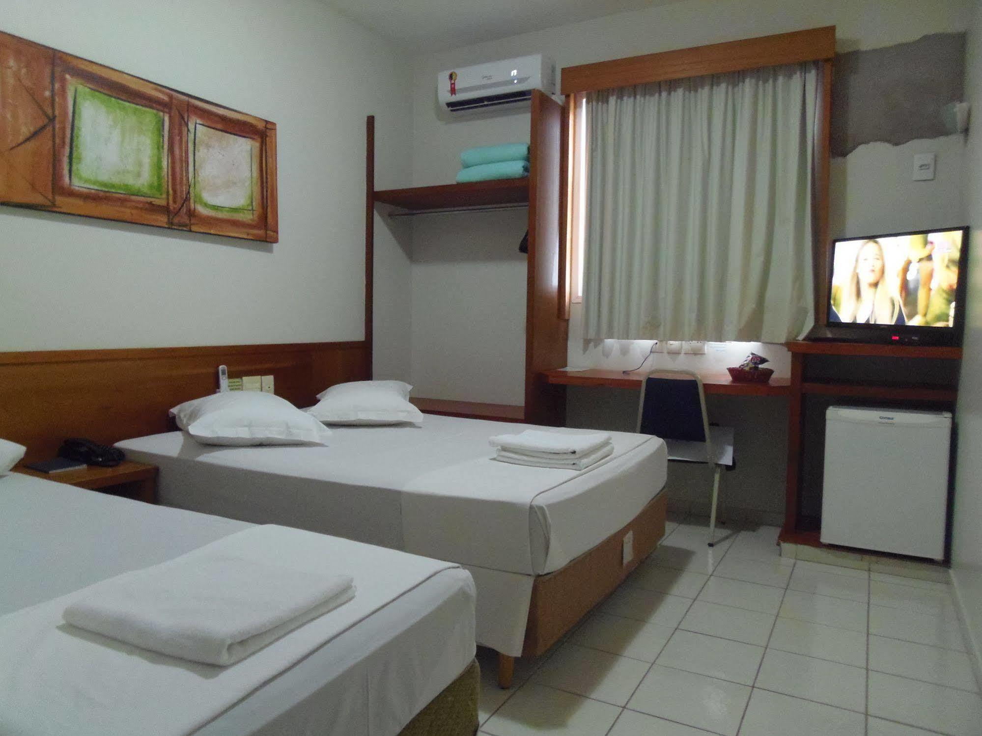 Sanare Hotel Uberlândia Eksteriør bilde