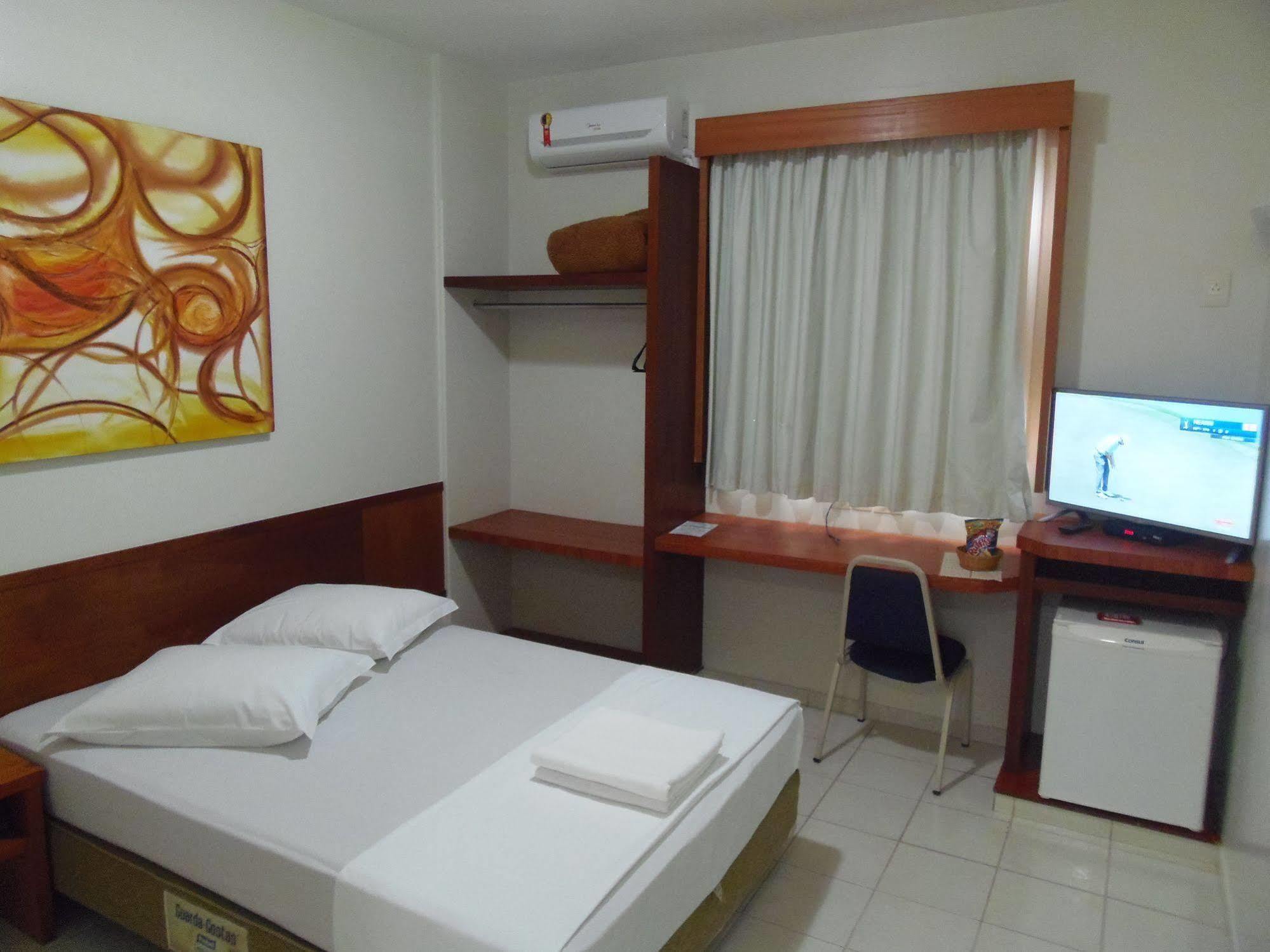 Sanare Hotel Uberlândia Eksteriør bilde