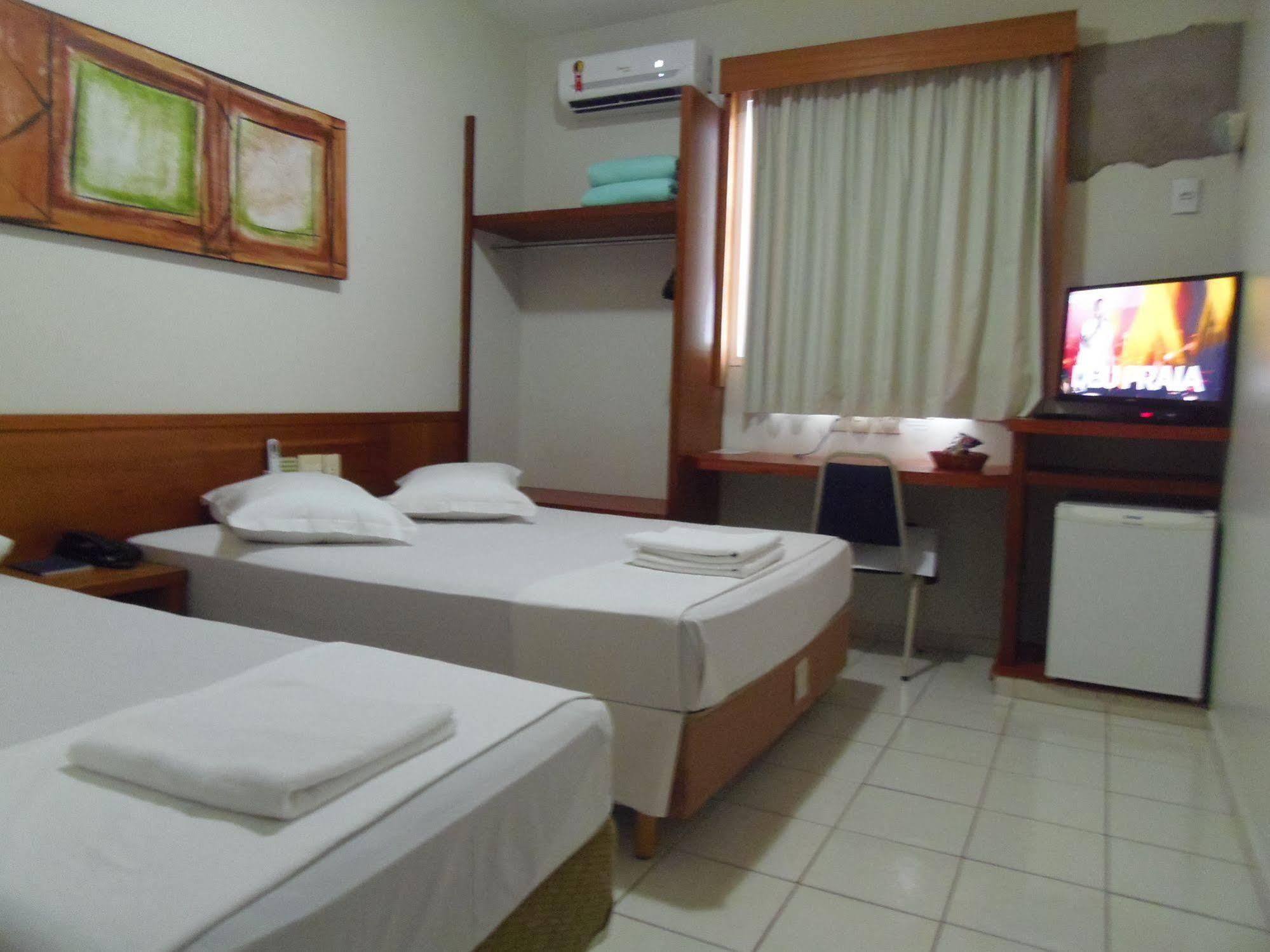Sanare Hotel Uberlândia Eksteriør bilde